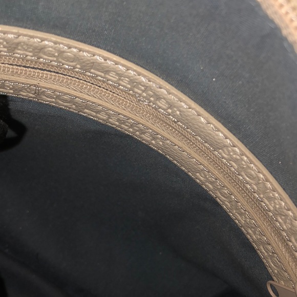 👗Ivory Stone & Co. Leather Crossbody Bag - Picture 5 of 6